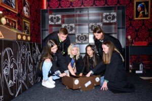 Рівне Факторія Factoria квести квест-кімната день народження для дітей свята для школярів підлітків