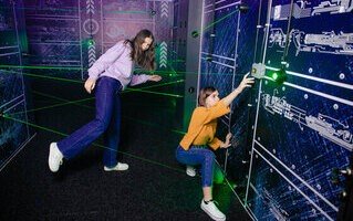 Лазерний лабіринт
