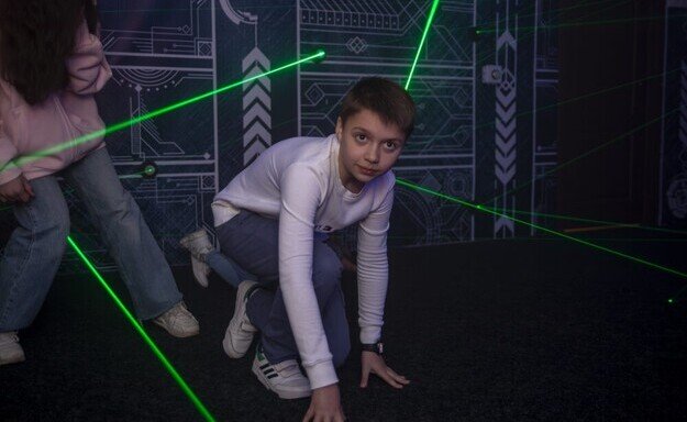 Лазерный лабиринт