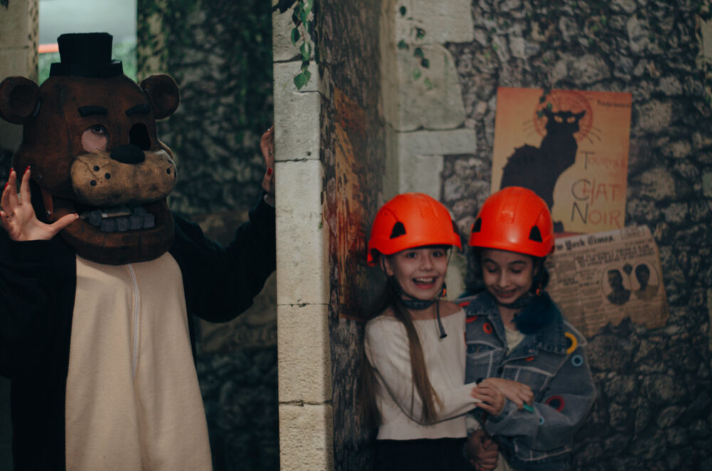 Фокси, Фредди, Фнаф, FNaF, хоррор-игры в реальности, хоррор в реальности, страшные квесты, квесты для подростков, Фактория, Factoria